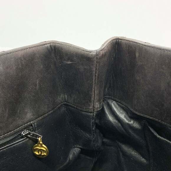 CHANEL Black Lambskin Leather Tote Bag - Picture 8 of 14